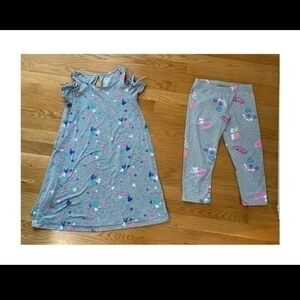 NWOT New Bundle Lot Girl’s SO Capri Leggings & Heart print Dress 12 Large